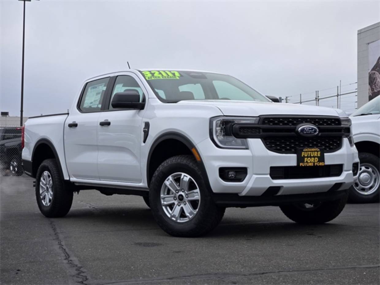 2025 Ford Ranger XL's photo