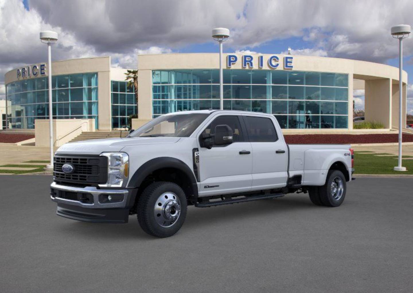 2026 Ford F-450 Super Duty XL's photo