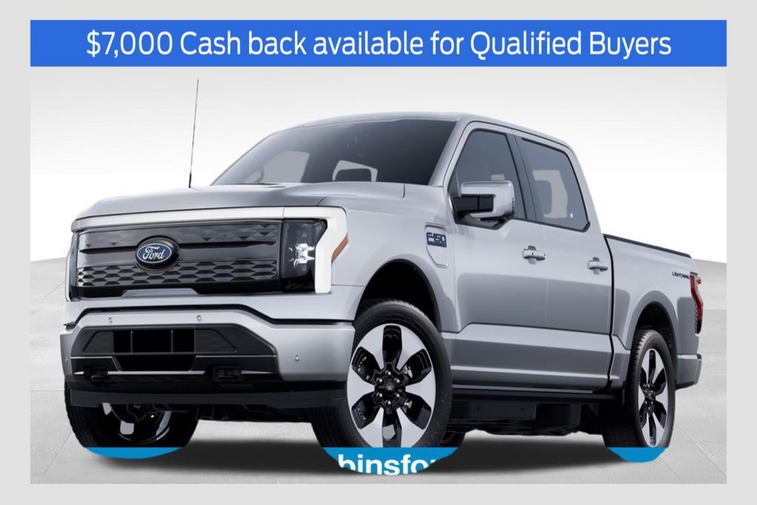 2025 Ford F-150 Lightning Platinum's photo