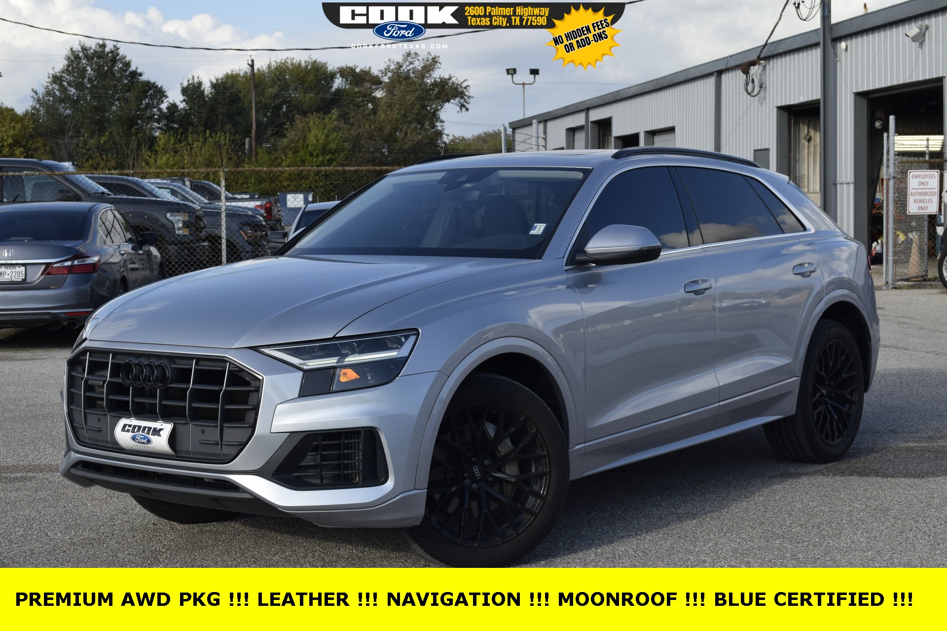 2019 Audi Q8 Premium's photo