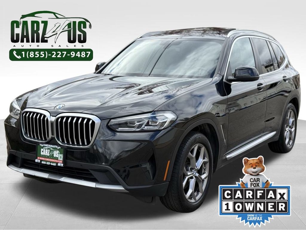 2022 BMW X3 30i's photo