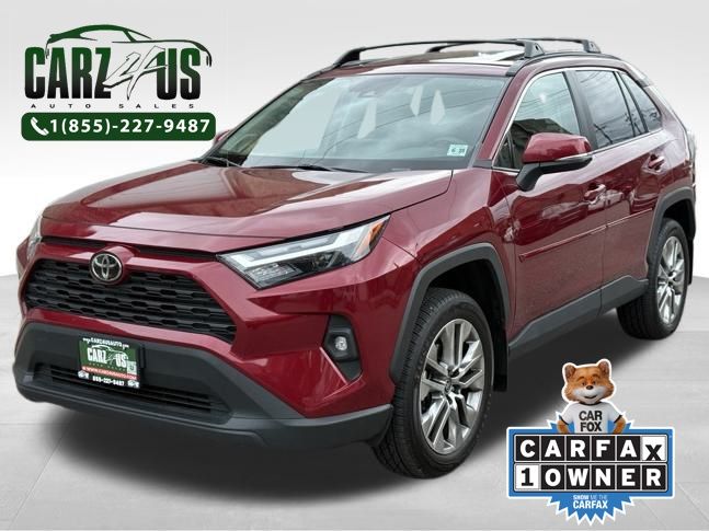 2023 Toyota RAV4 XLE Premium's photo