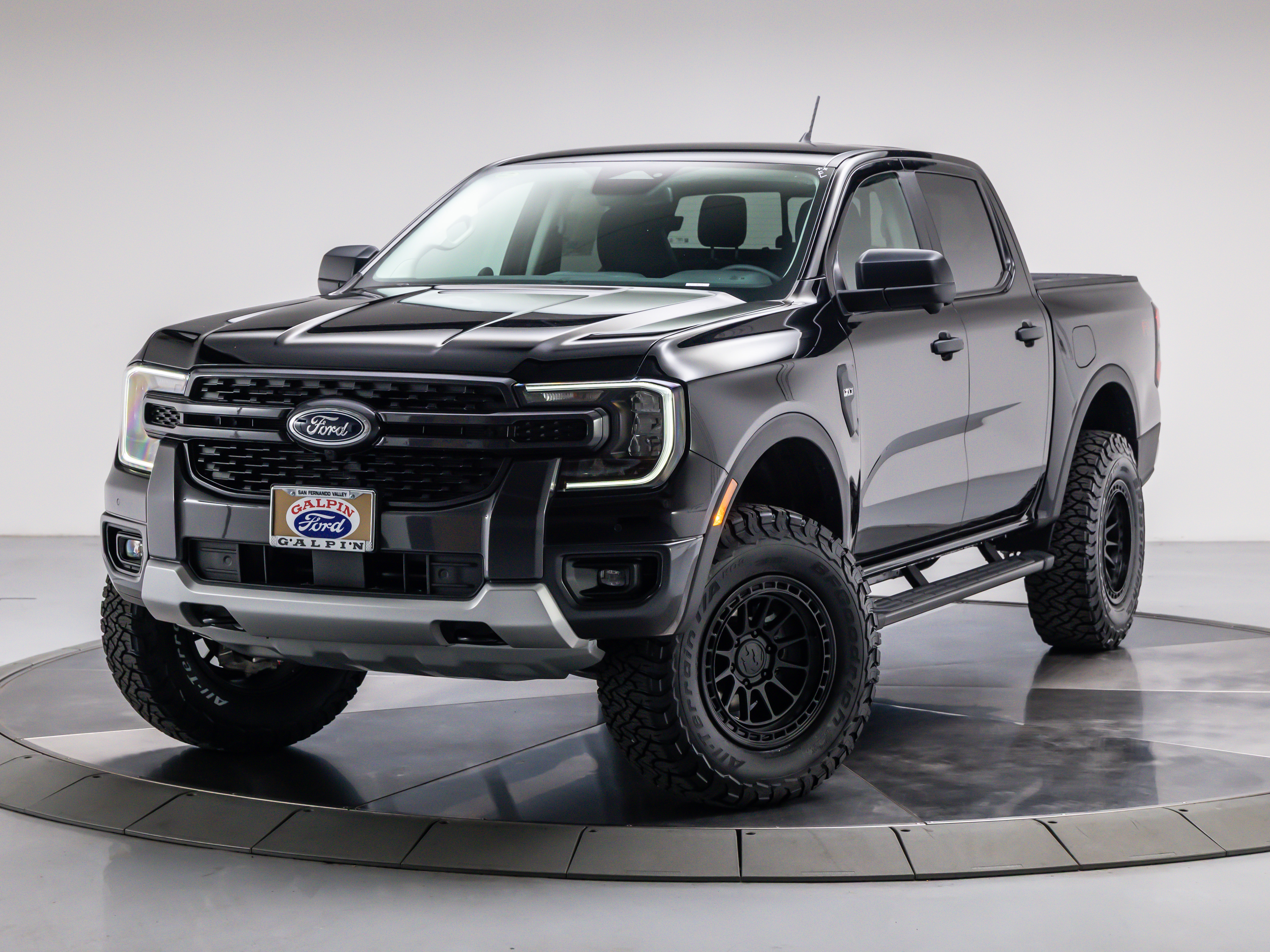 New 2025 Ford Ranger XLT