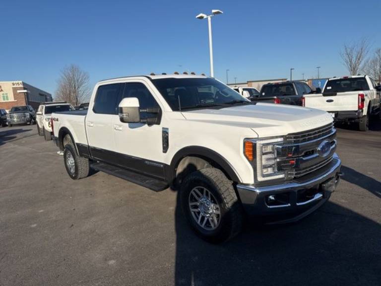 2017 Ford Super Duty F-350 SRW LARIAT