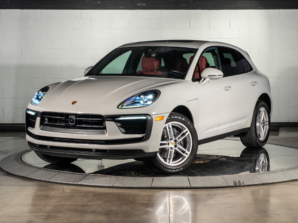 2025 Porsche Macan