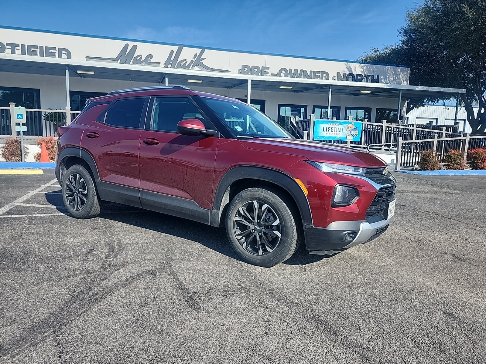 2023 Chevrolet TrailBlazer LT's photo