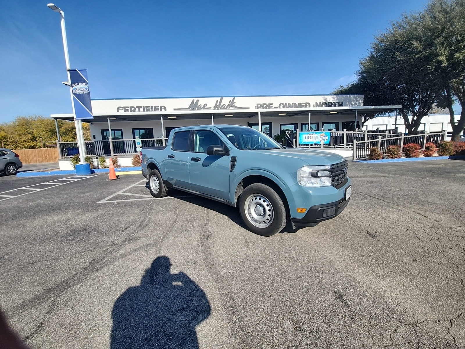 2023 Ford Maverick XL's photo