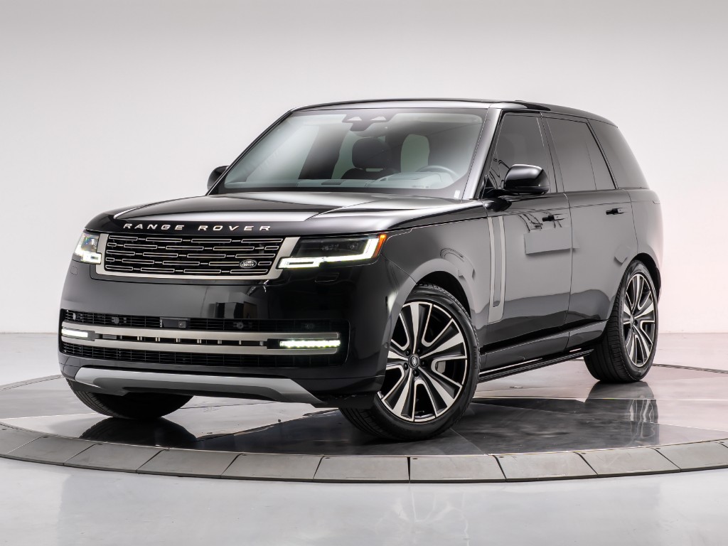 2024 Land Rover Range Rover P530 SE