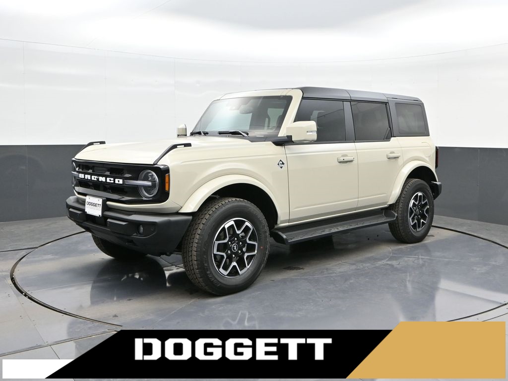 2025 Ford Bronco 4-Door Outer Banks's photo