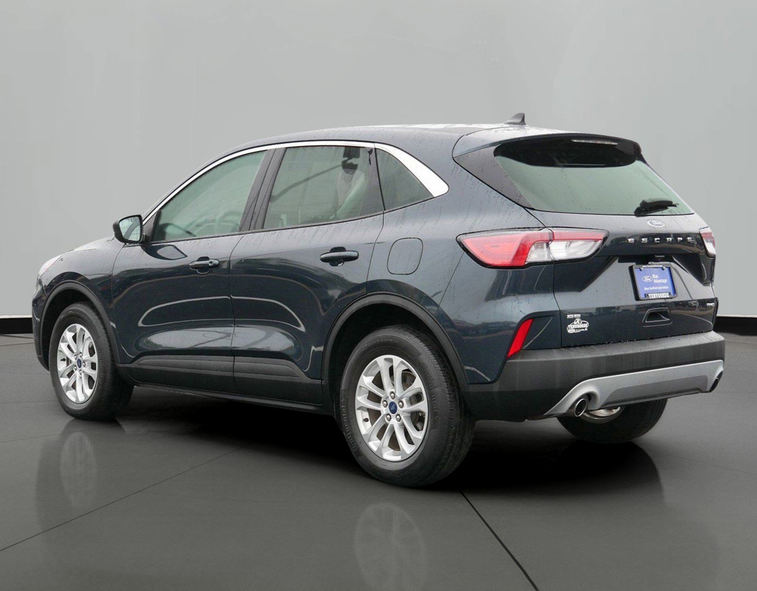 Certified 2022 Ford Escape SE with VIN 1FMCU9G62NUB16571 for sale in St. Cloud, Minnesota