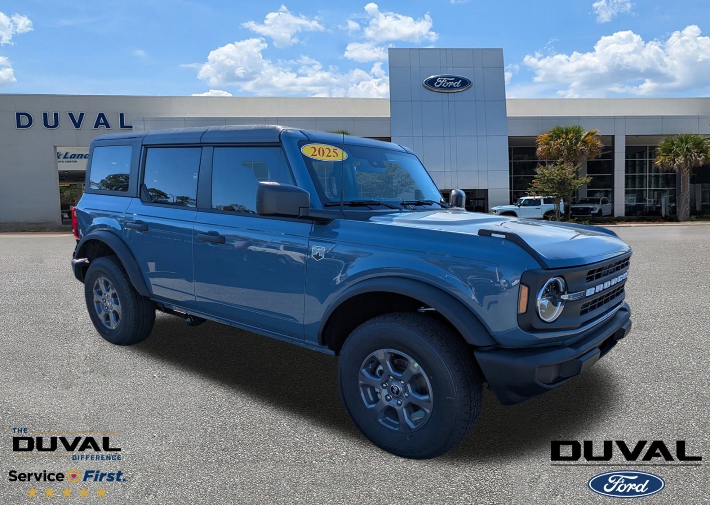 2025 Ford Bronco 4-Door Big Bend's photo