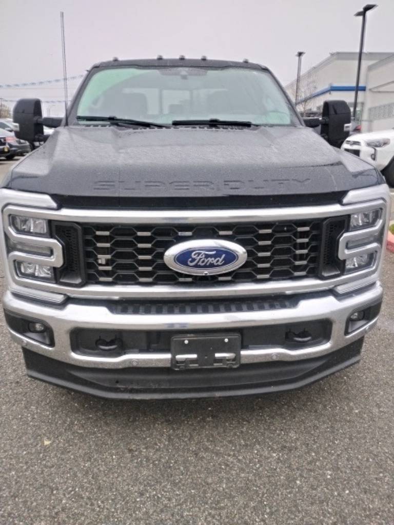 2025 Ford F-350SD LARIAT