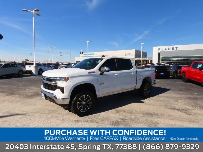 2022 Chevrolet Silverado 1500 4WD Crew Cab 147 LT w/1LT