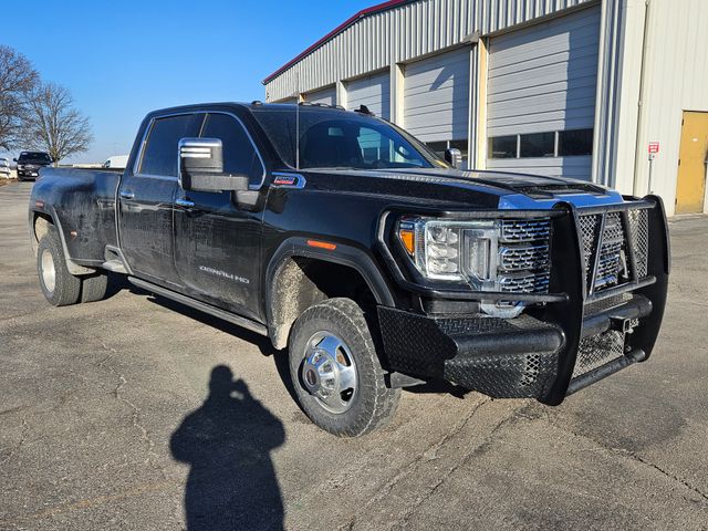 2022 GMC Sierra 3500HD Denali's photo