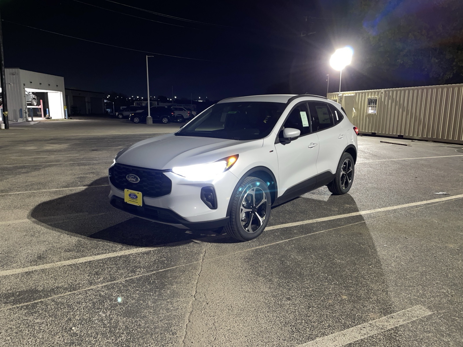 2026 Ford Escape ST-Line Select's photo