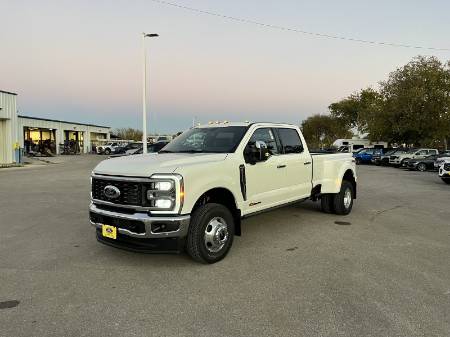 2026 Ford Super Duty F-350 DRW King Ranch