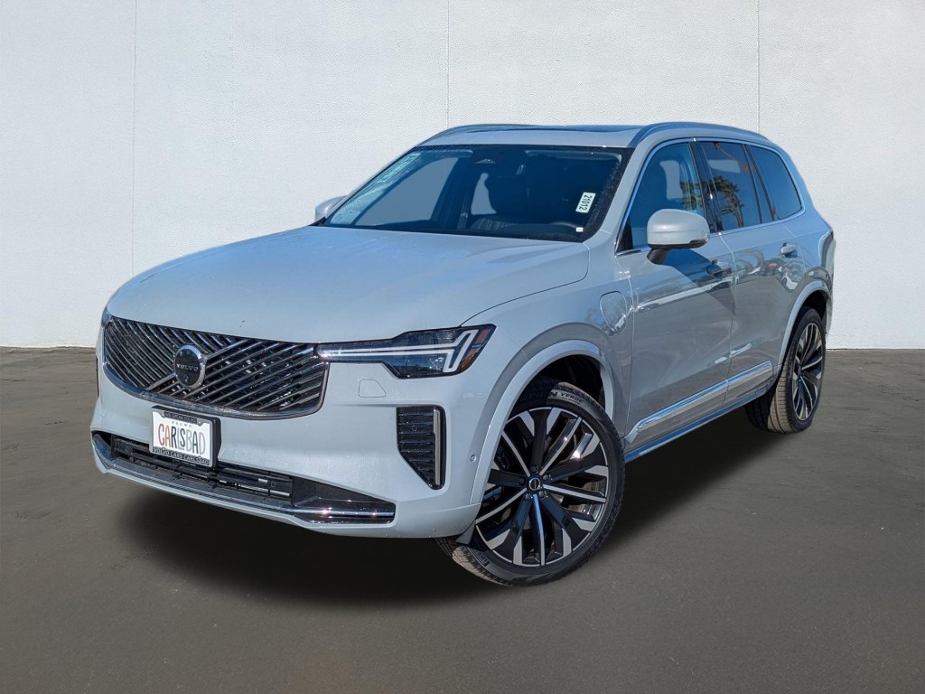 2026 Volvo XC90 Recharge Plug-In Hybrid T8 Plus 7-Seater