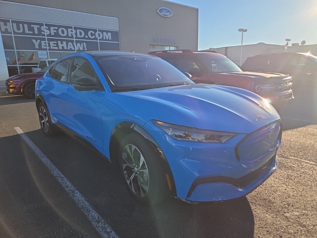 Used 2022 Ford Mustang Mach-E Premium AWD with VIN 3FMTK3SU7NMA11358 for sale in Triadelphia, WV