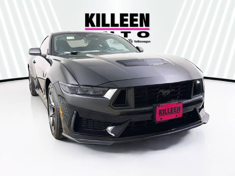 2026 Ford Mustang Dark Horse