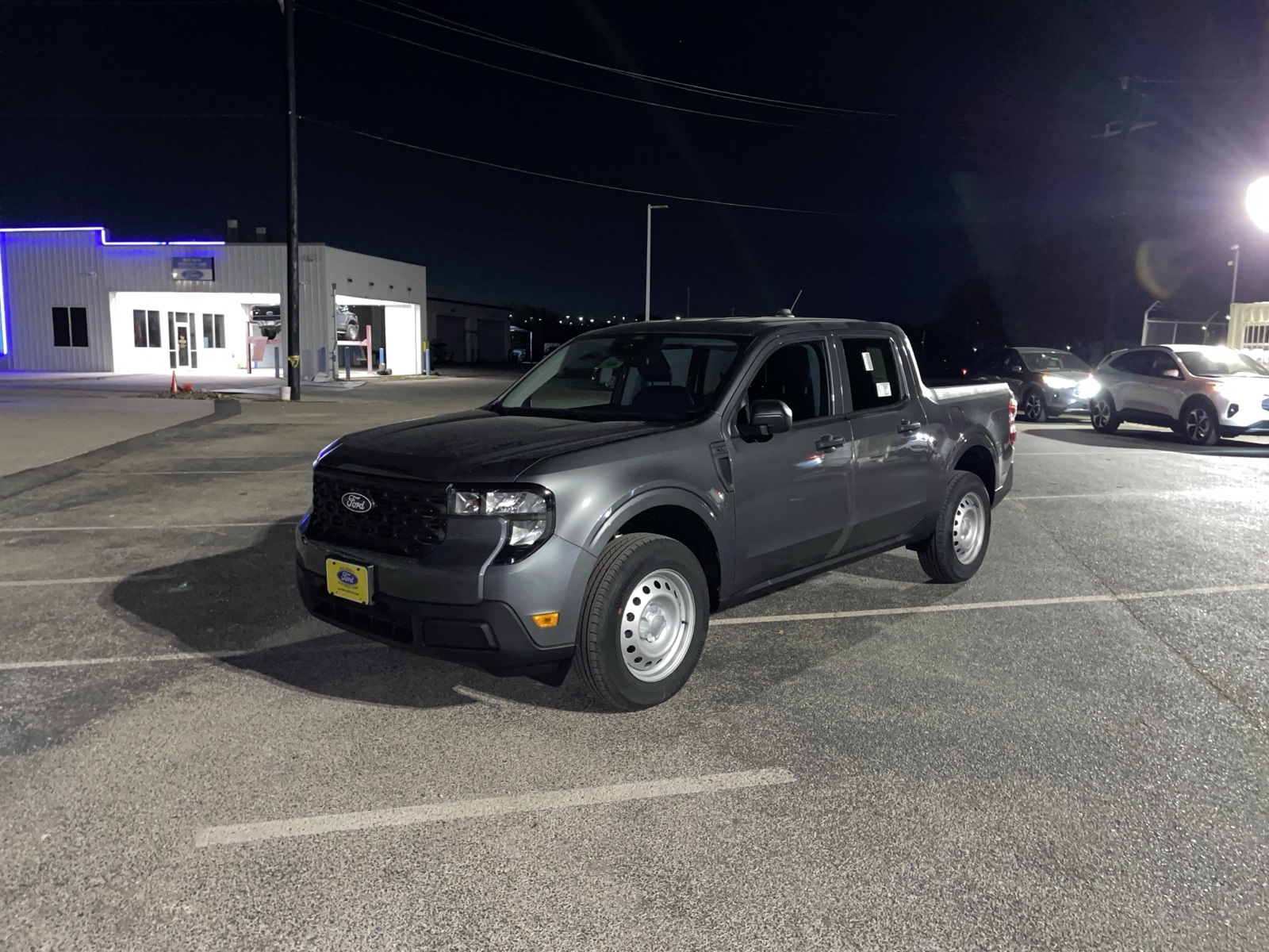 2026 Ford Maverick XL's photo