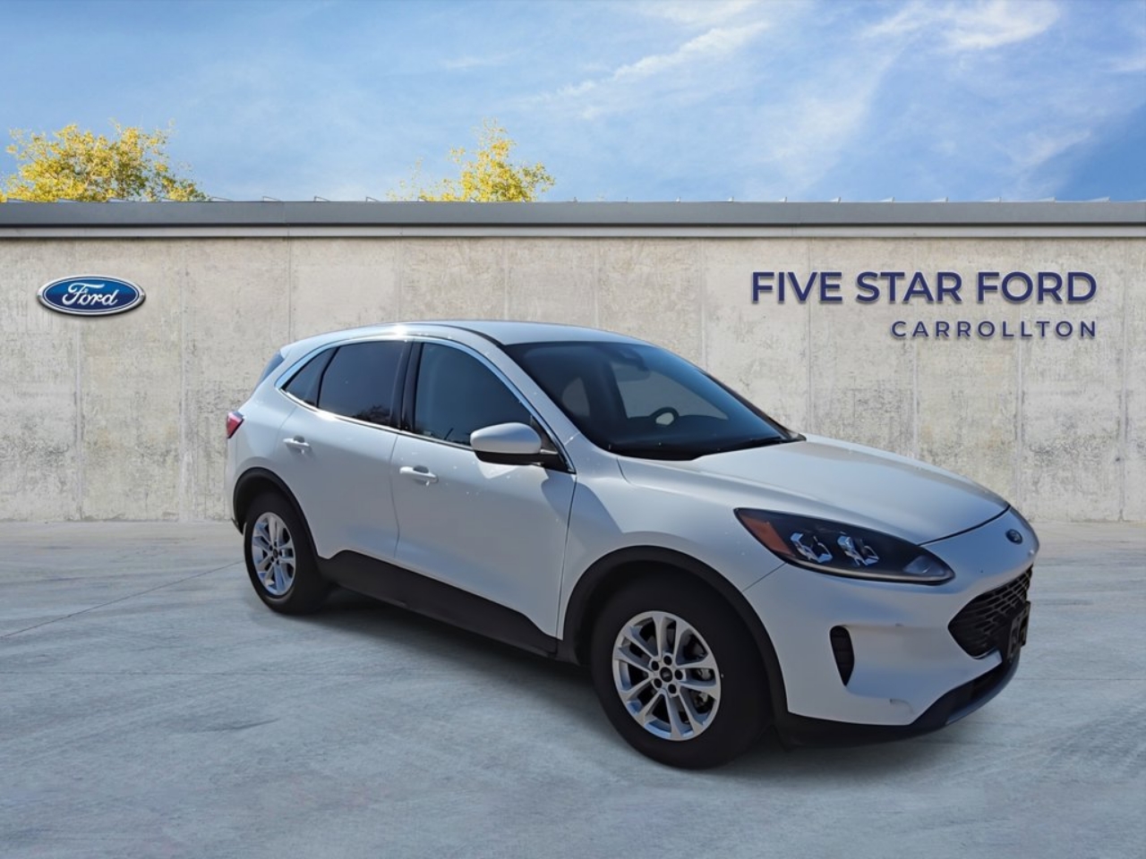 Certified 2020 Ford Escape SE with VIN 1FMCU0G62LUB31998 for sale in Carrollton, TX