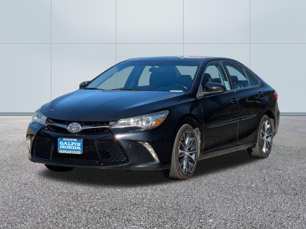 2017 Toyota Camry XSE