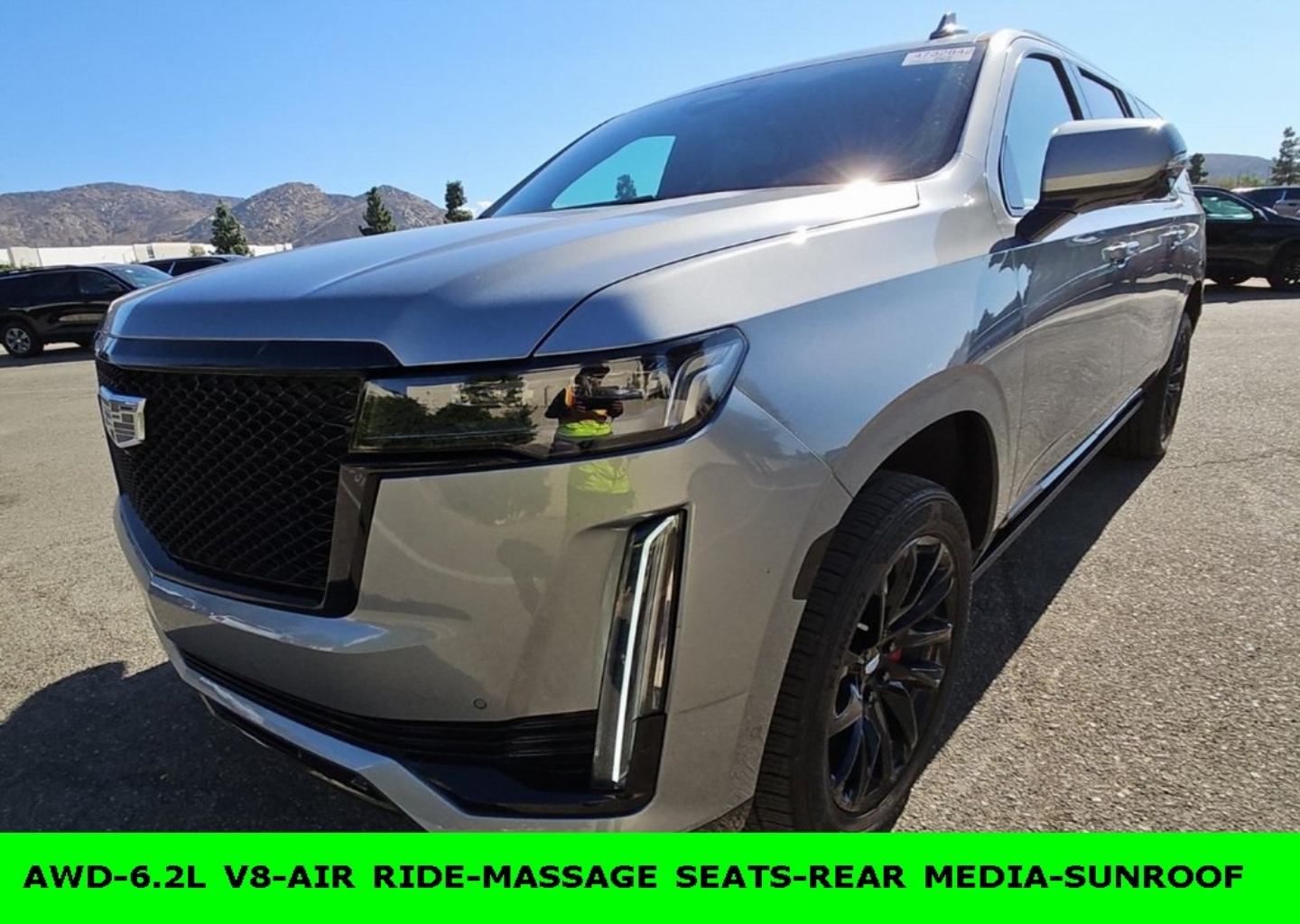 2023 Cadillac Escalade ESV Sport Platinum's photo