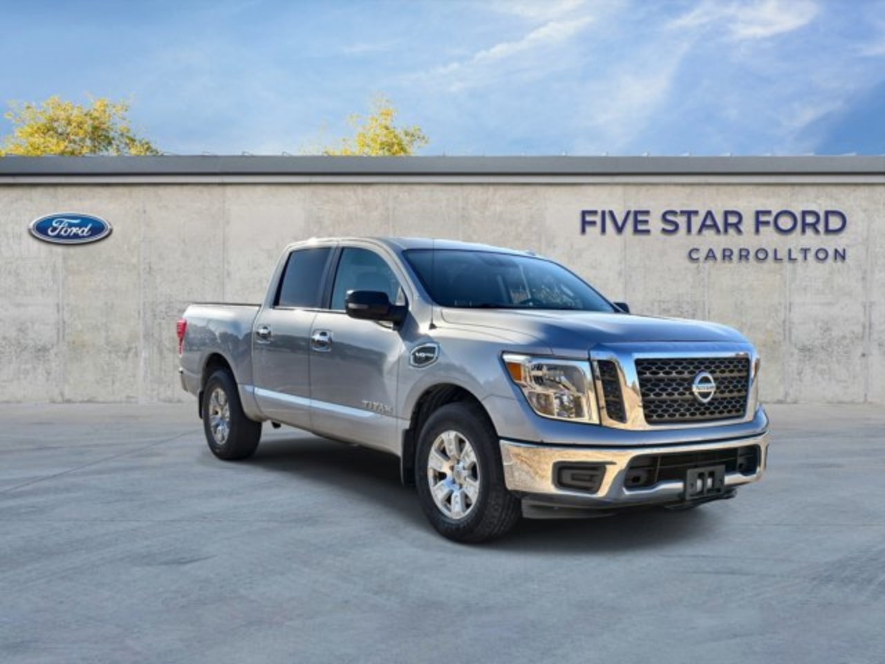 2017 Nissan Titan
