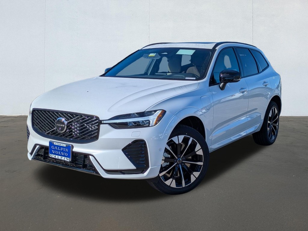 2026 Volvo XC60 Plug-In Hybrid T8 Plus