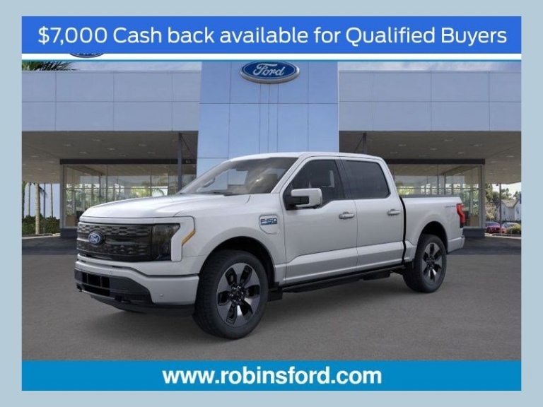 2025 Ford F-150 Lightning Platinum