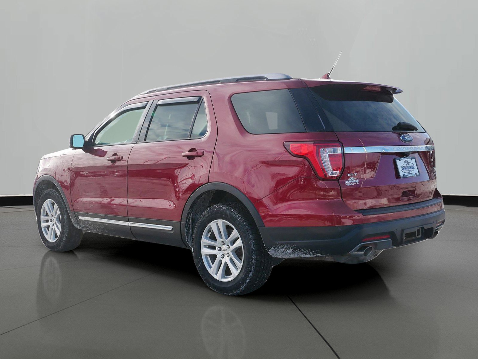 Used 2019 Ford Explorer XLT with VIN 1FM5K8DH6KGB51039 for sale in St. Cloud, Minnesota