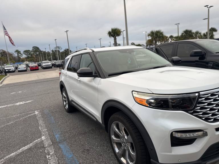2020 Ford Explorer Platinum