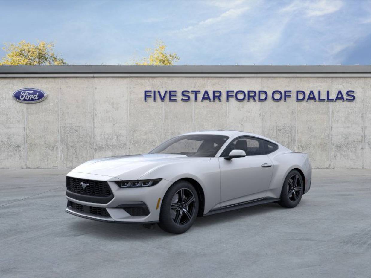 2025 Ford Mustang EcoBoost's photo