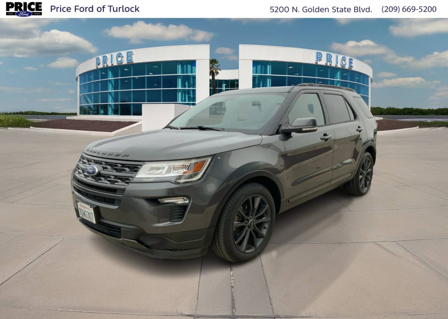 2018 Ford Explorer XLT's photo