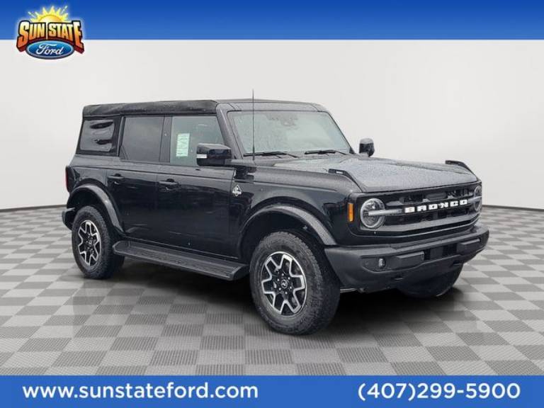 2025 Ford Bronco Outer Banks