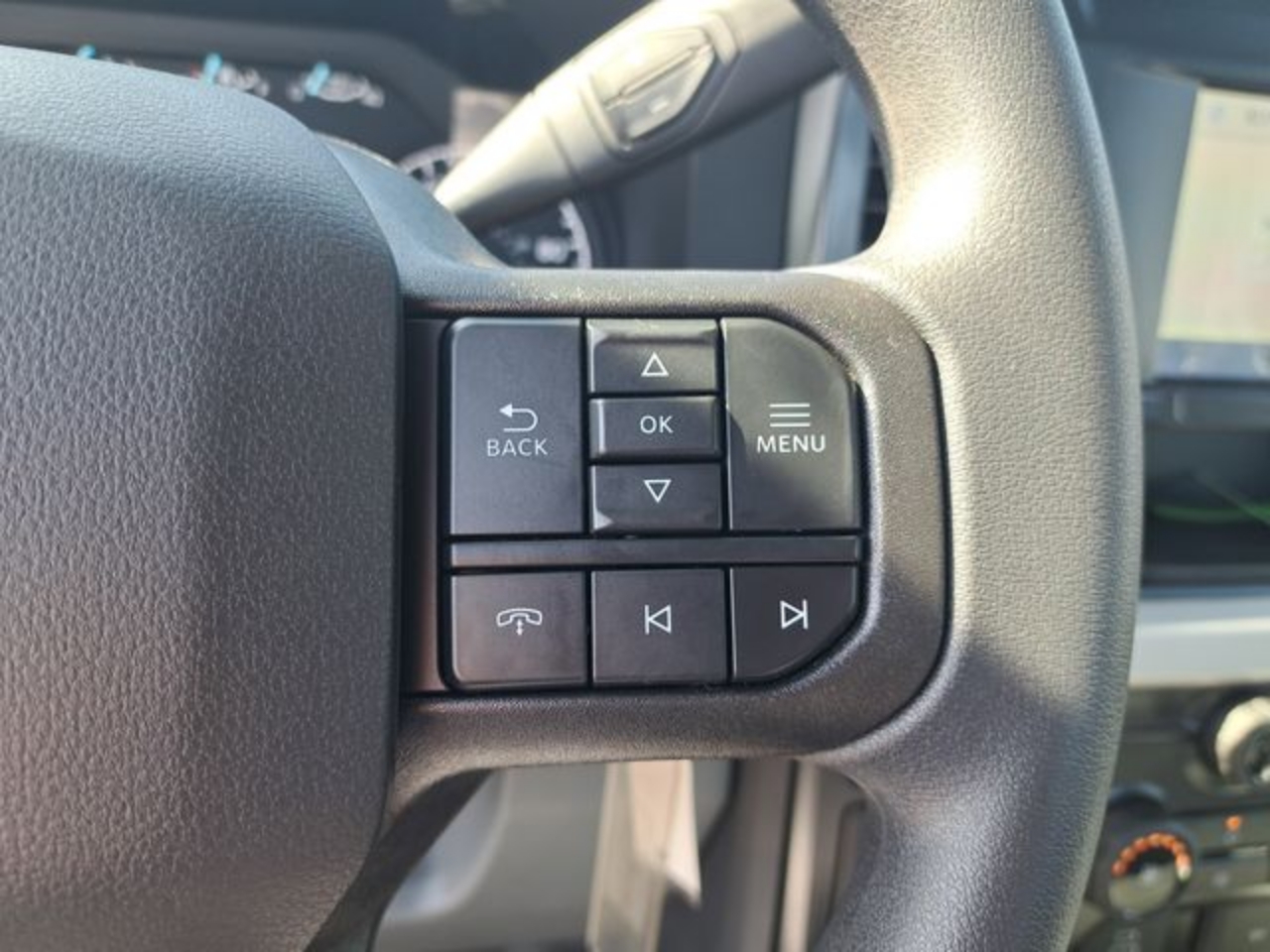 2025 Ford F-350 Super Duty Chassis Cab XL - Photo 14