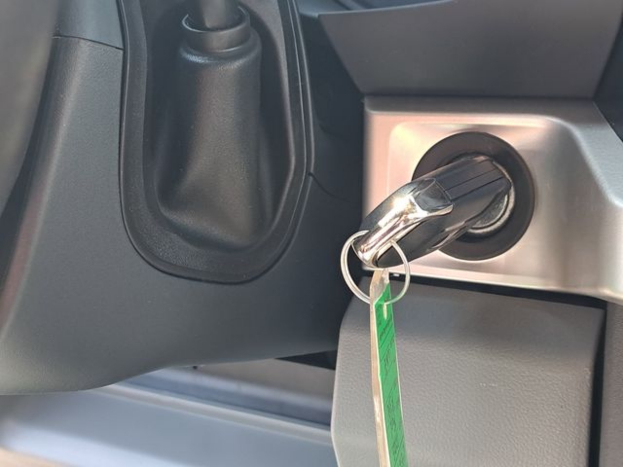 2025 Ford F-350 Super Duty Chassis Cab XL - Photo 19