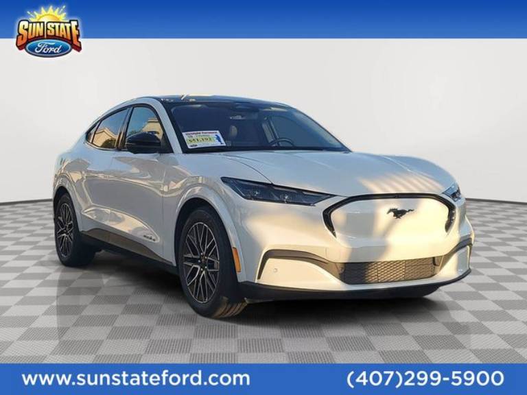 2025 Ford Mustang Mach-E Premium