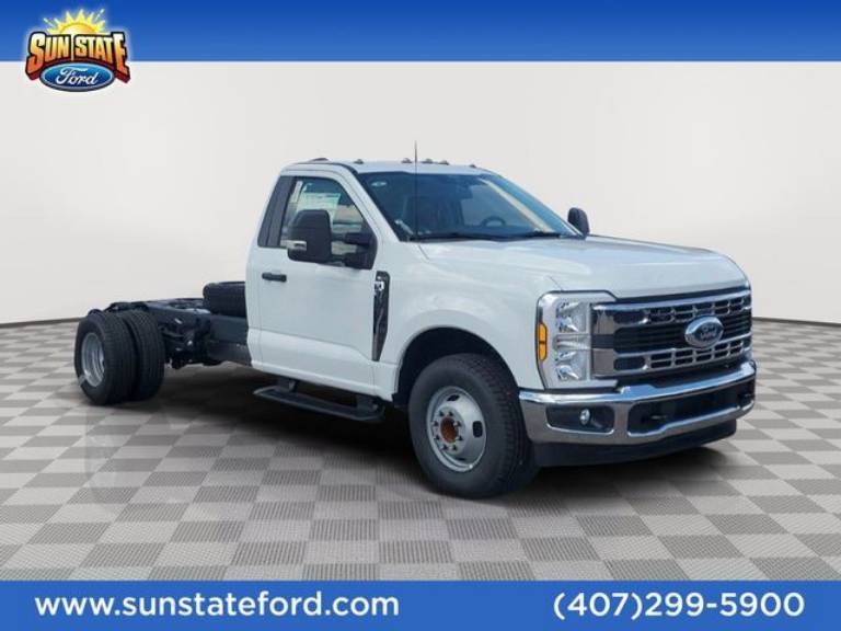 2025 Ford Super Duty F-350 DRW XL