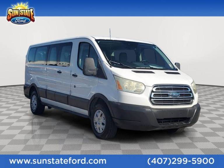 2015 Ford Transit Wagon XLT