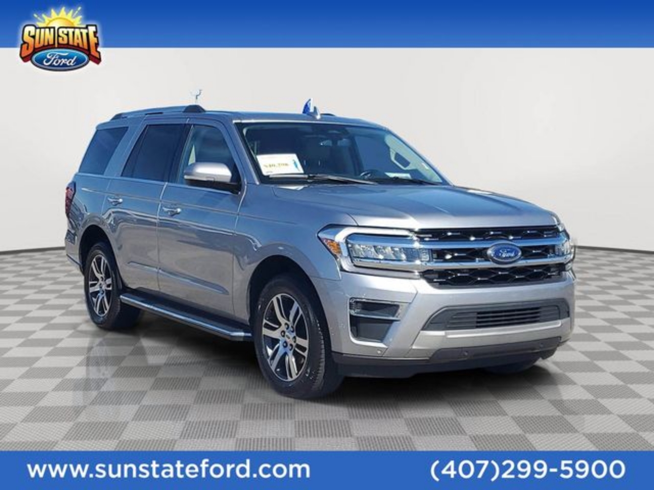 2023 Ford Expedition Limited's photo
