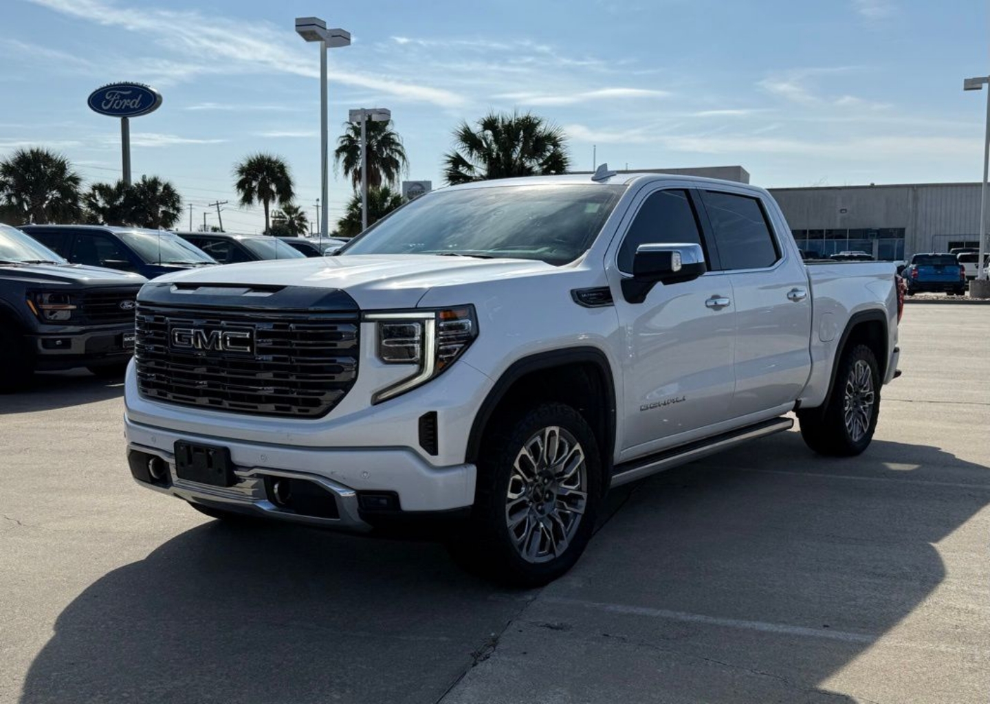 2024 GMC Sierra 1500 Denali Denali Ultimate's photo
