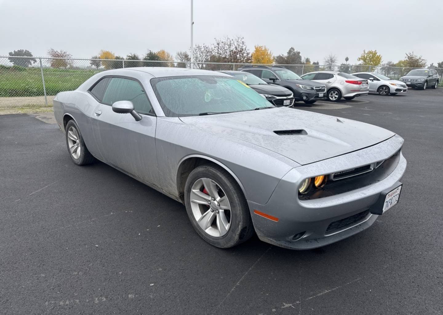 2015 Dodge Challenger SXT's photo