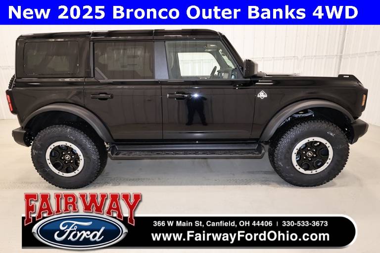 2025 Ford Bronco Outer Banks