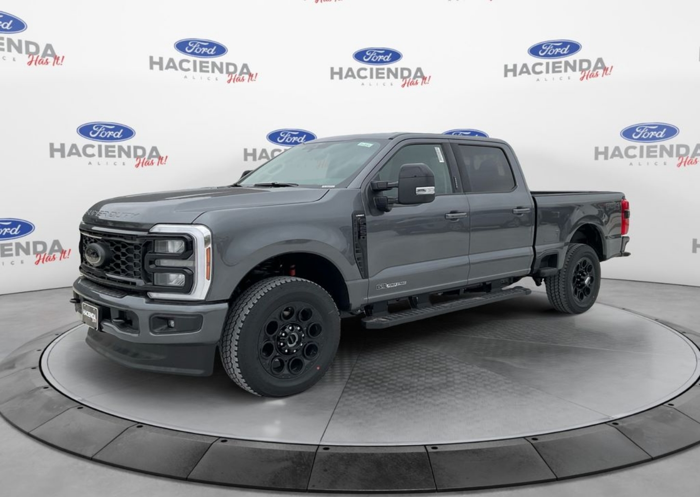 2026 Ford F-250 Super Duty Lariat's photo