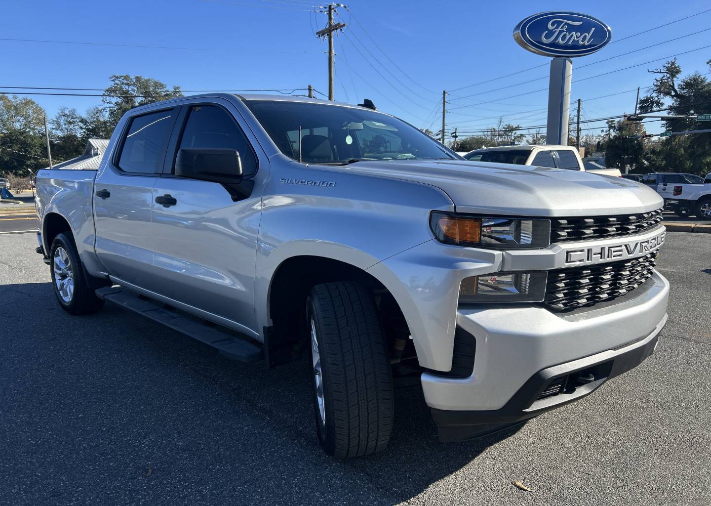 2020 Chevrolet Silverado 1500 Custom