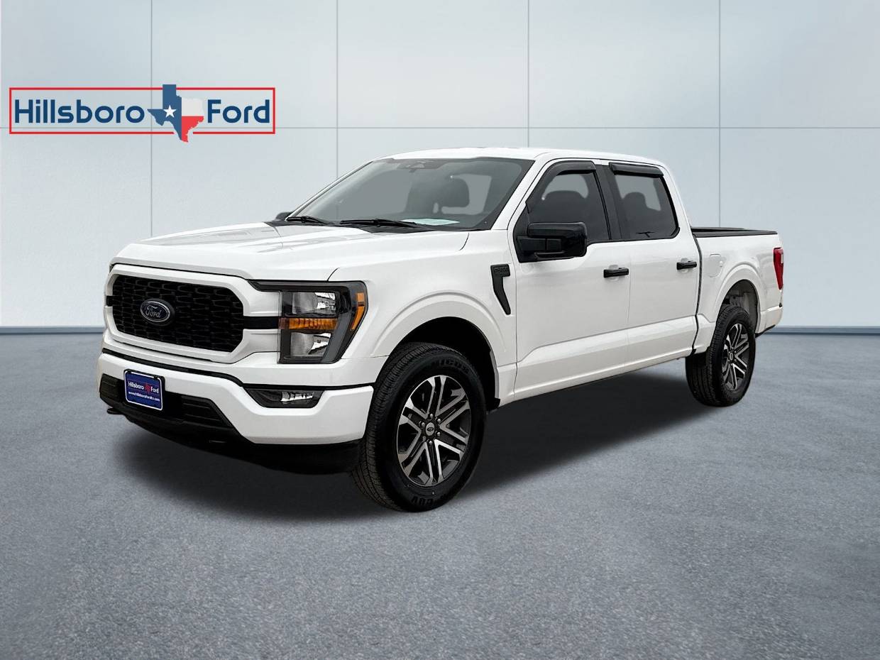 2023 Ford F-150 XL's photo