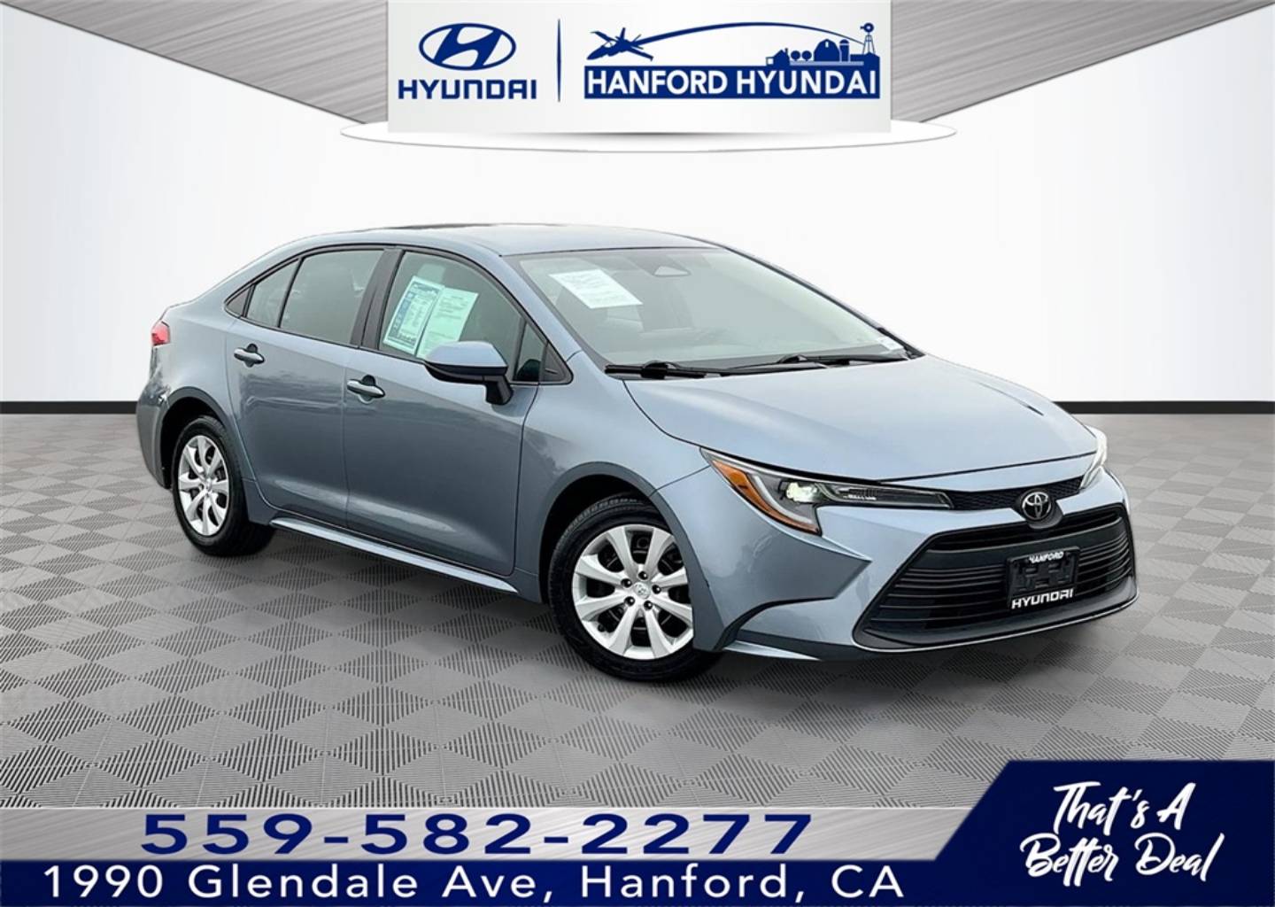 2024 Toyota Corolla LE's photo