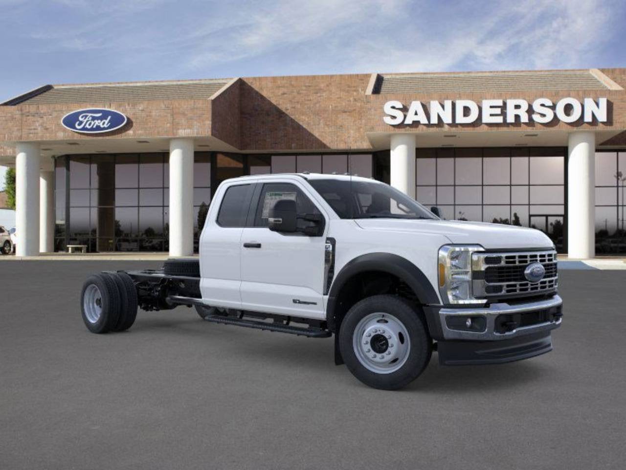 2026 Ford F-550 Super Duty Chassis Cab XL's photo