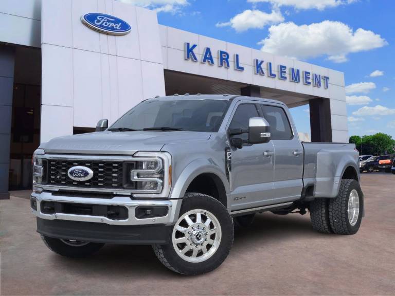 2023 Ford Super Duty F-450 DRW LARIAT